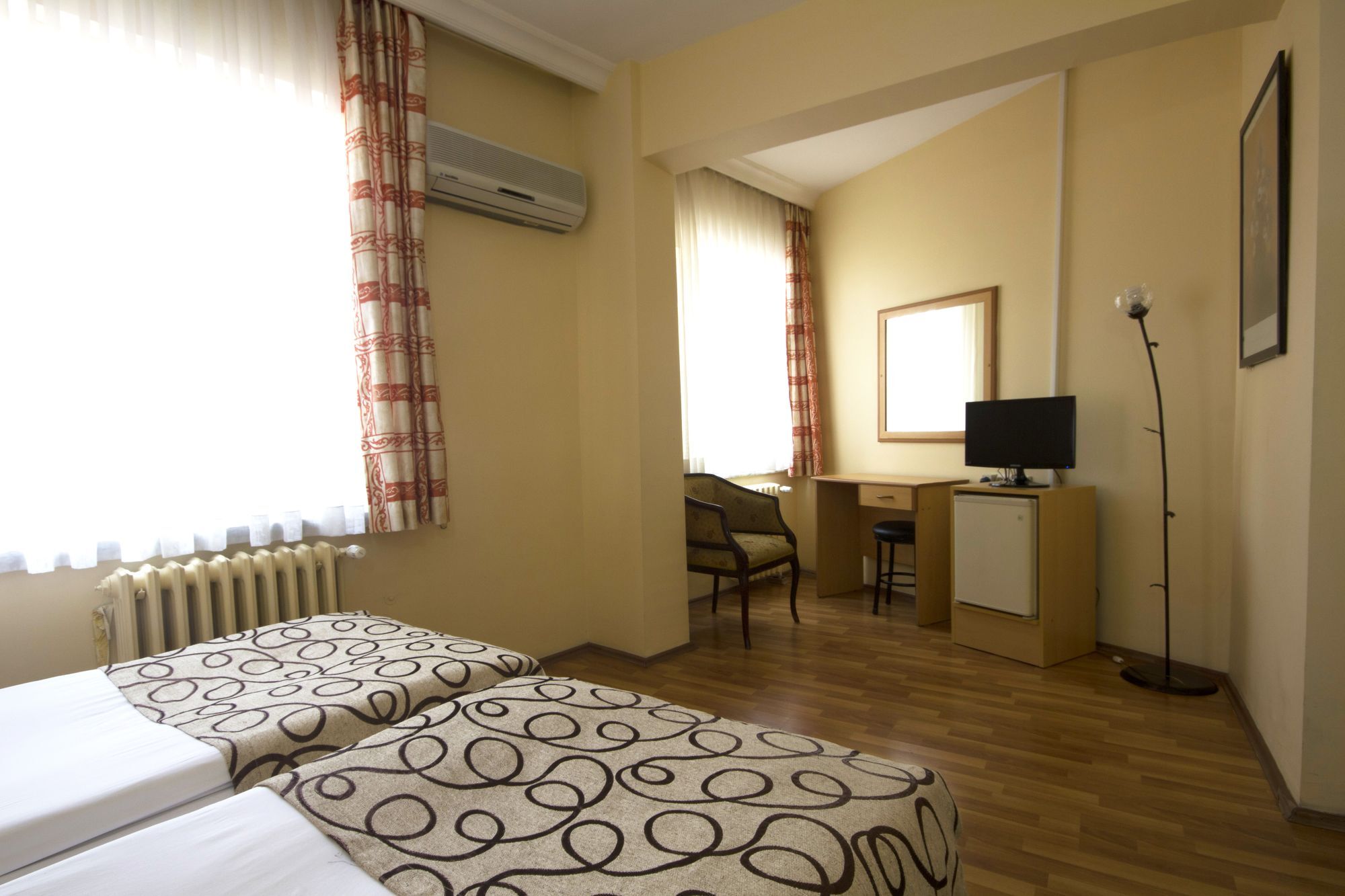 Acikgoz Hotel エディルネ エクステリア 写真
